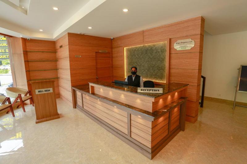 Kings Regency Kozhikode Exterior foto